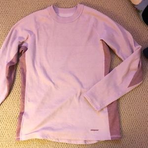 Two tone pink Patagonia thermal long sleeve